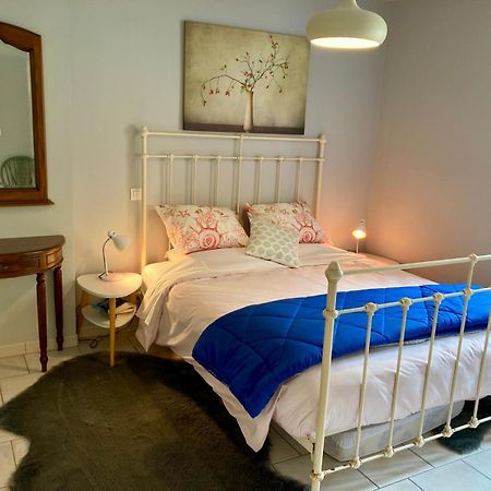3 Star Surdespine Historic 4 Chateaux Lastours Air Conditioned Luaran gambar
