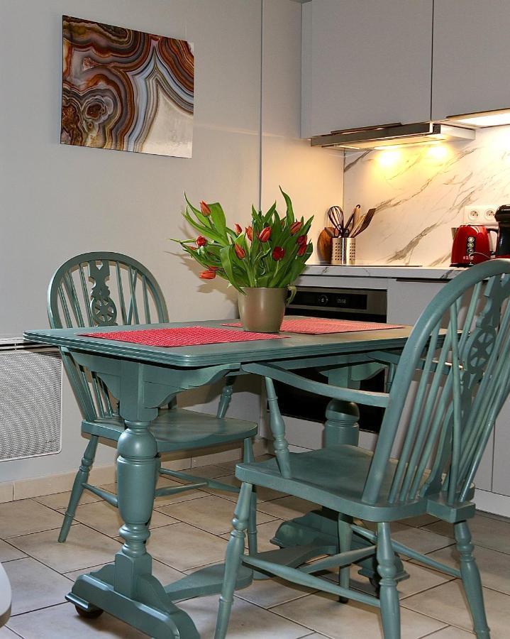 3 Star Surdespine Historic 4 Chateaux Lastours Air Conditioned Luaran gambar