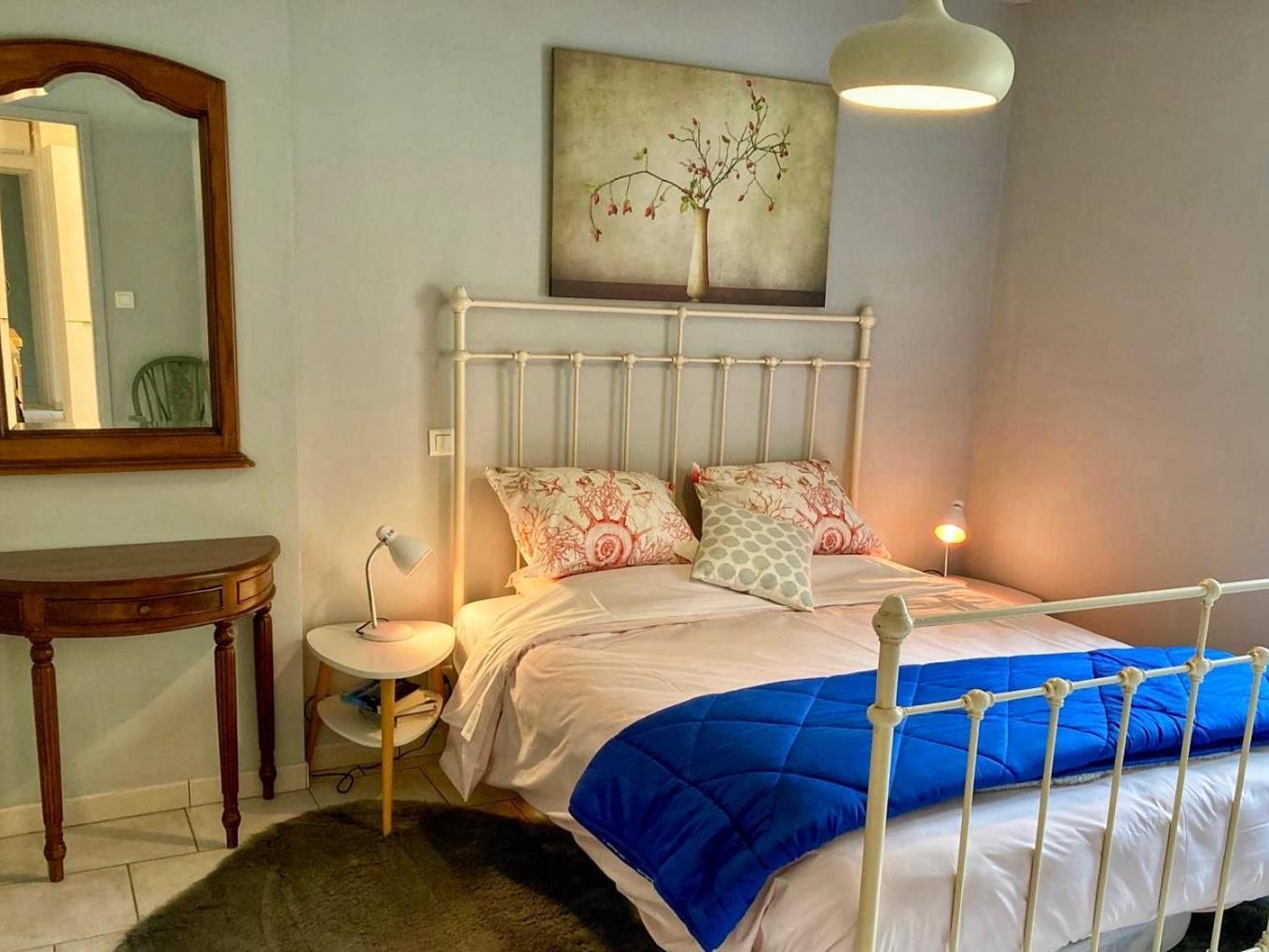 3 Star Surdespine Historic 4 Chateaux Lastours Air Conditioned Luaran gambar